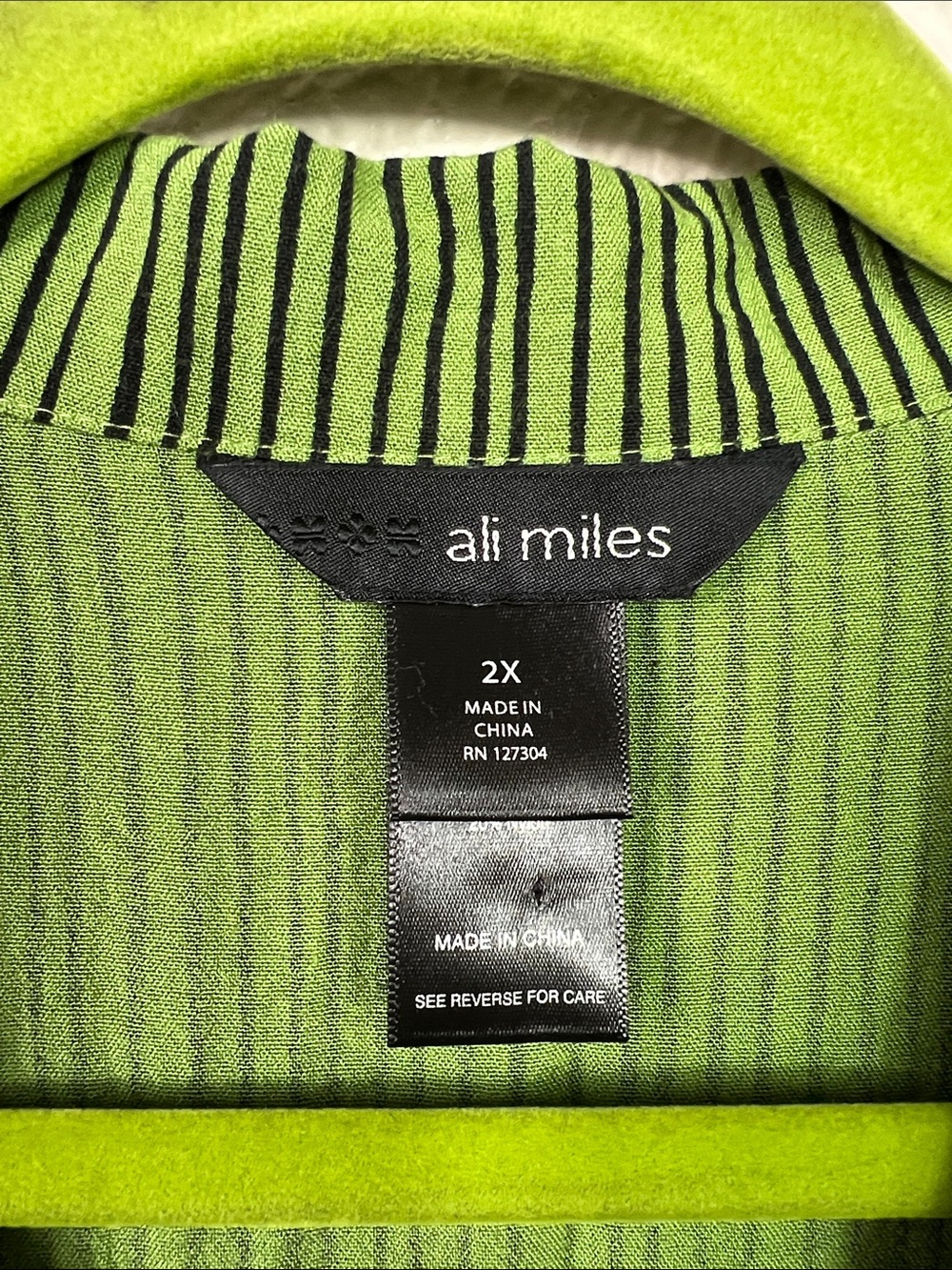 Ali Miles Green & Black Stripe 3/4 Sleeve Button Front Blouse 2X - Picture 2 of 7